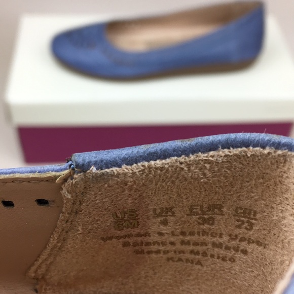 NIB Naturalizer N5 Contour Kana Blue Cut Out Flats - Picture 5 of 8